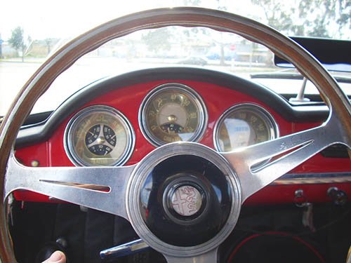 AlfaRomeo-Giulietta-Spider-sterzo